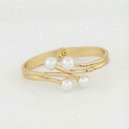 Bransoletka "Perłowy Balet" – Złota Elegancja w Nowoczesnej Formie