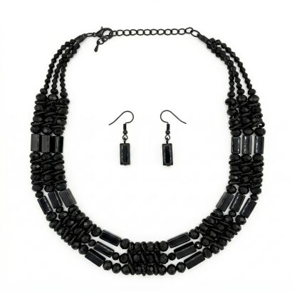 Zestaw Biżuterii "Czarna Kaskada" – Wielorzędowy Naszyjnik i Kolczyki