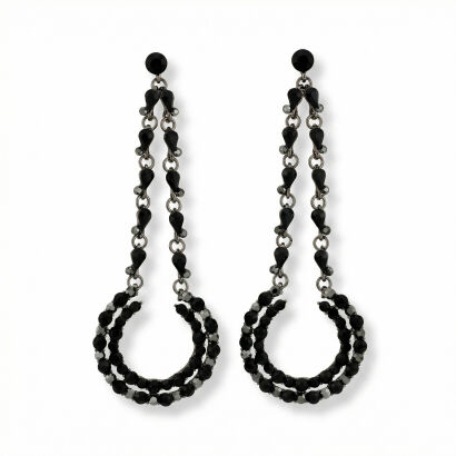 Kolczyki "Onyksowy Szyk" – Wiszące Kaskady w Głębokiej Czerni